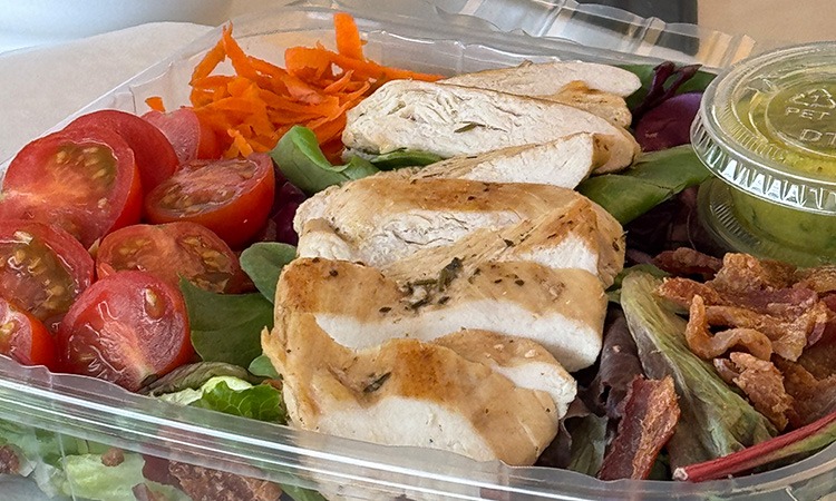 Grilled Chicken and Bacon Salad